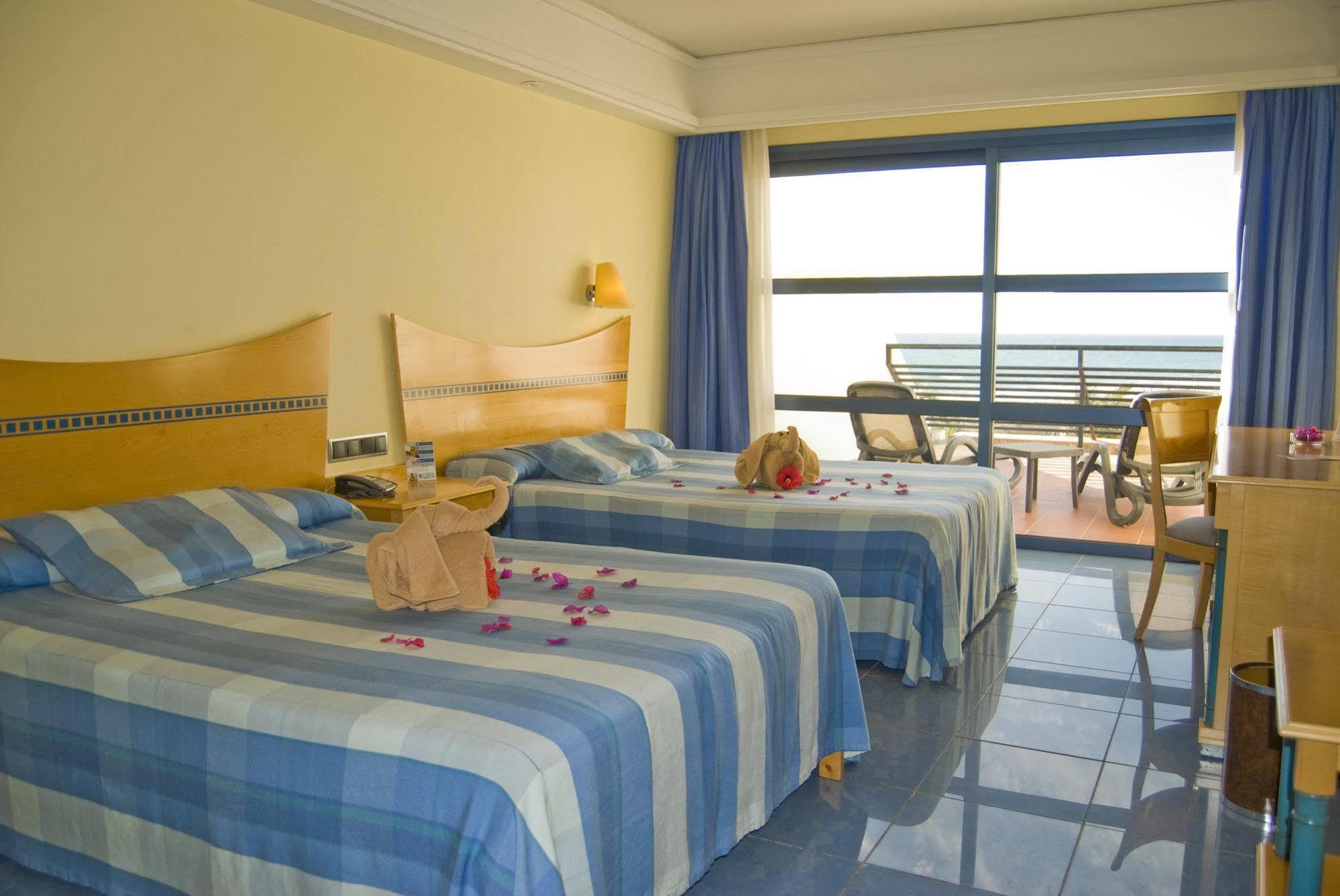 Sbh Crystal Beach Hotel & Suites - Adults Only Costa Calma Bagian luar foto